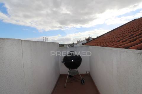 Duplex t3+2 com terraço e garagem