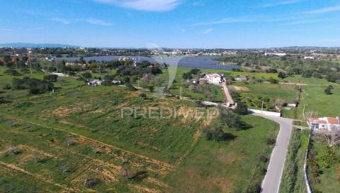 Terreno na ataboeira