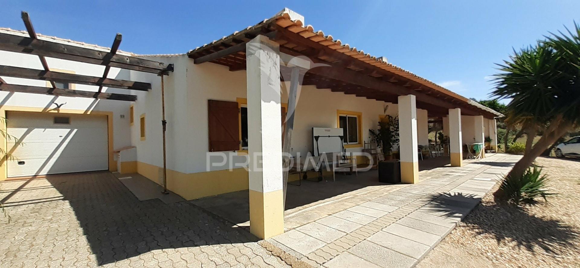 Quinta de 1,06 ha com moradia t4 em santa luzia – ourique