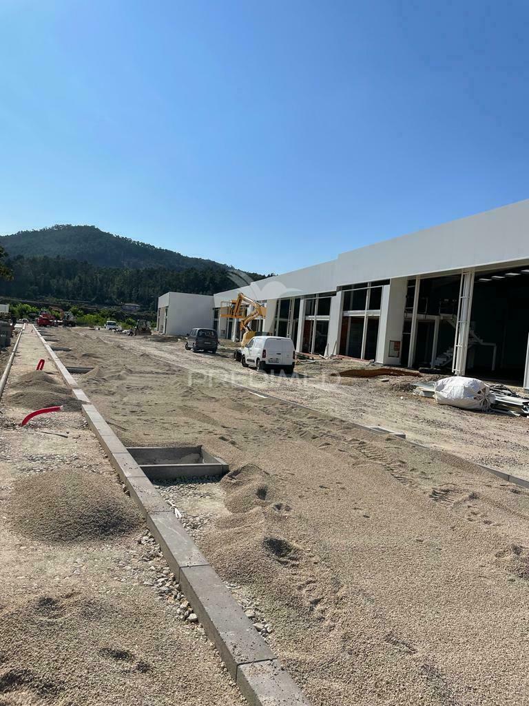 Centro empresarial de lamas-rio côvo - barcelos