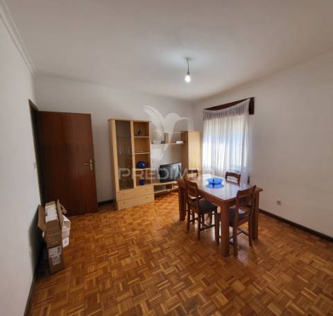 Apartamento t2 no centro de macedo de cavaleiros