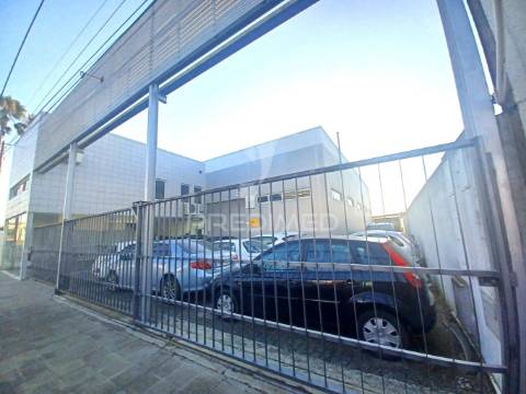 Oficina - mecânica, chapa e pintura