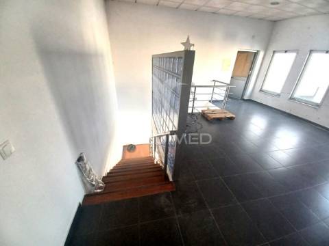 Oficina - mecânica, chapa e pintura