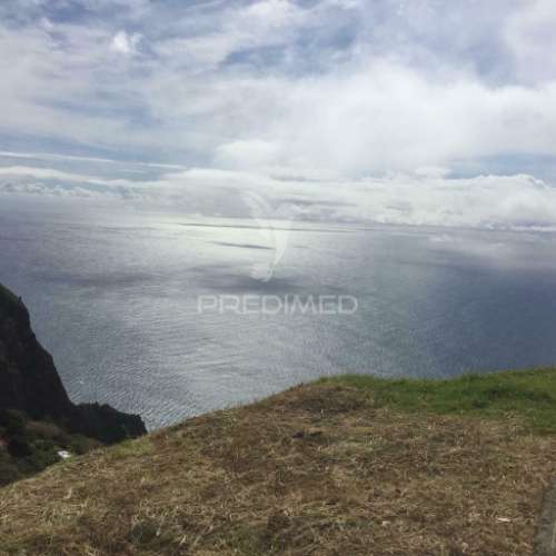 Vendo terreno na calheta- raposeira com 2.600 m2