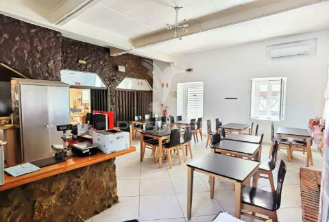 Café restaurante comendador na comenda / casével / santarém.