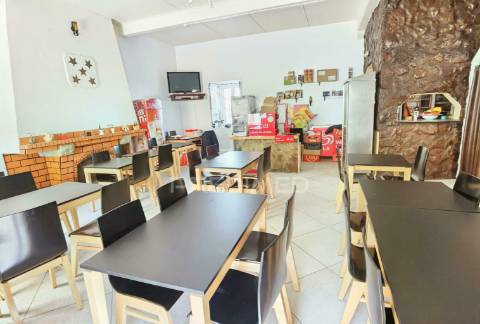 Café restaurante comendador na comenda / casével / santarém.