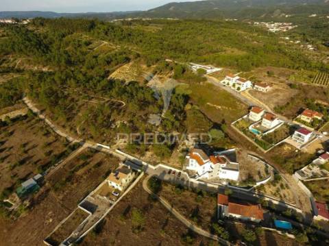 Terreno com moradia t6 no murtal- eiras-coimbra