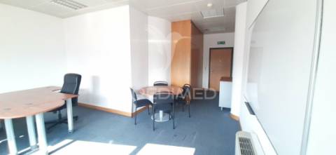 Excelente escritório, ótimo preço, parque das nações, lisboa