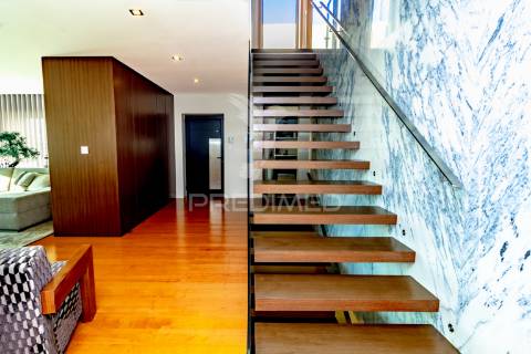 Moradia de luxo em zona premium - falperra, braga