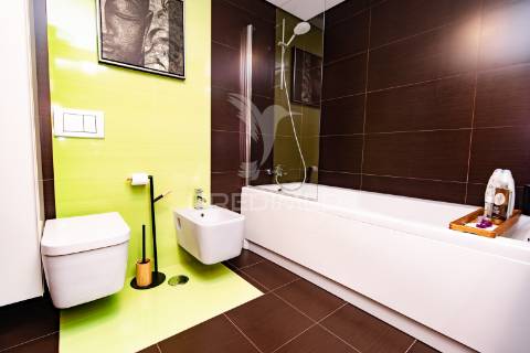 Moradia de luxo em zona premium - falperra, braga