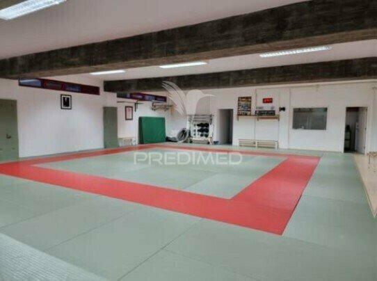 Imóvel espaço comercial/serviços