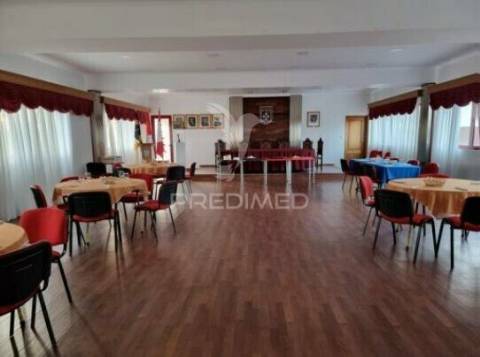 Imóvel espaço comercial/serviços