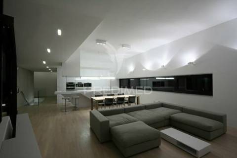 Terreno (2.400m2) vista mar, anfiteatro e porto do funchal