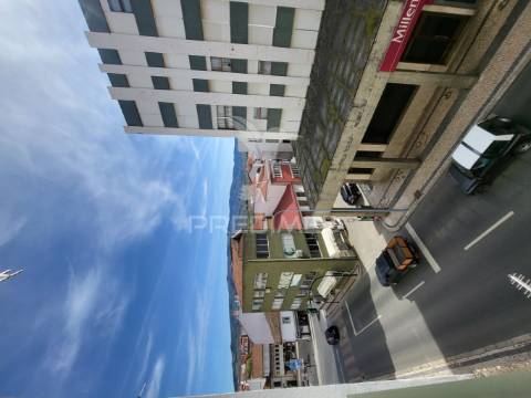 Apartamento t2 no centro de macedo de cavaleiros.