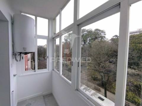 Apartamento totalmente remodelado t1 arroios lisboa