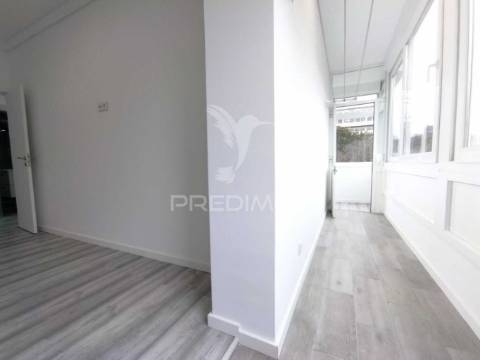 Apartamento totalmente remodelado t1 arroios lisboa