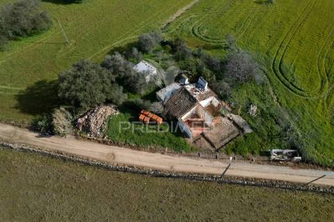 Terreno urbano nos arcos - estremoz para construção