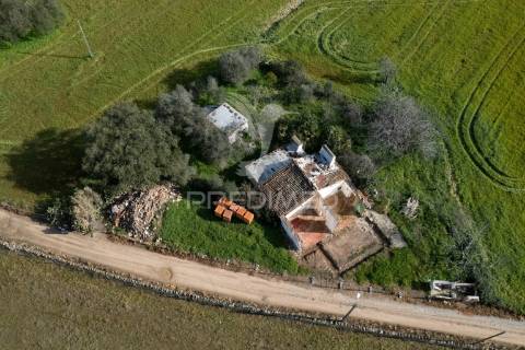 Terreno urbano nos arcos - estremoz para construção