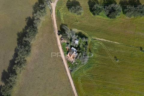 Terreno urbano nos arcos - estremoz para construção