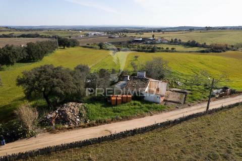 Terreno urbano nos arcos - estremoz para construção