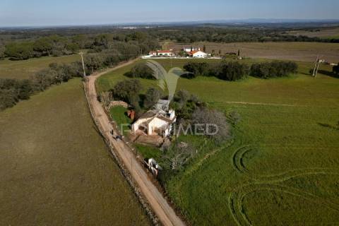 Terreno urbano nos arcos - estremoz para construção