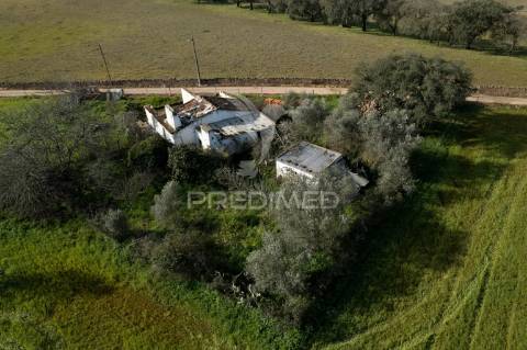 Terreno urbano nos arcos - estremoz para construção