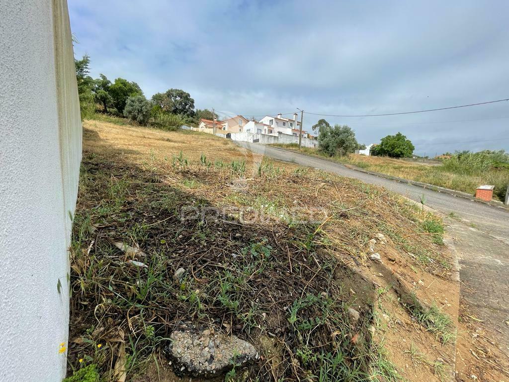 ´terreno urbano com projecto aprovado