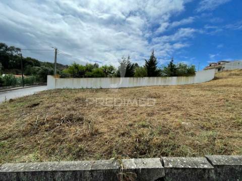 ´terreno urbano com projecto aprovado