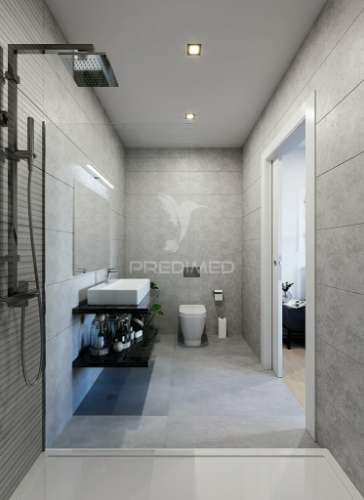 Apartamento t3 com varanda e vista mar