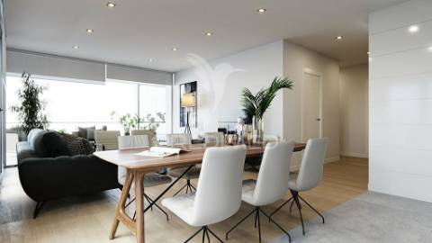 Apartamento t3 com varanda e vista mar