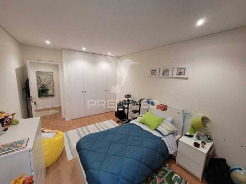 Moradia t3 em banda em ribeirão