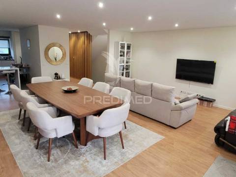 Moradia t3 em banda em ribeirão