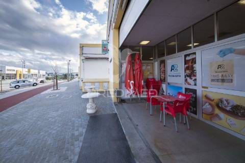Excelente oportunidade negócio, café restaurante,  eiras / coimbra