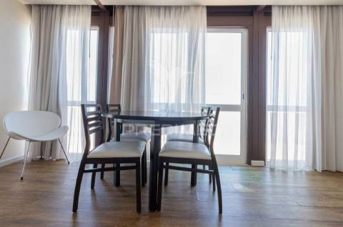 Apartamento t1 vista mar em alvor - algarve