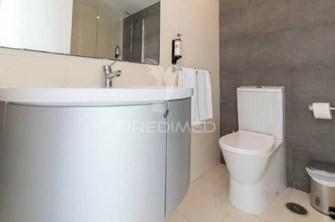 Apartamento t1 vista mar em alvor - algarve