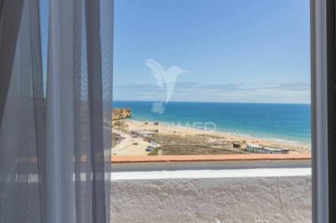 Apartamento t1 vista mar em alvor - algarve