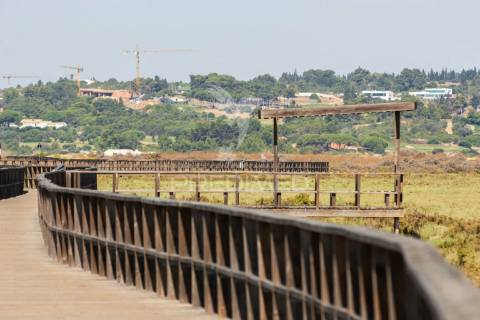 Apartamento t1 vista mar em alvor - algarve