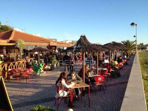 Apartamento t1 vista mar em alvor - algarve