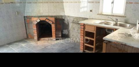 Moradia t2 vila de meã, castro d´aire