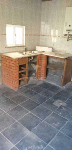 Moradia t2 vila de meã, castro d´aire