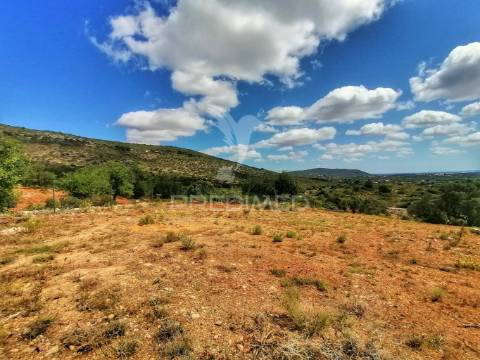 Terreno com vista mar