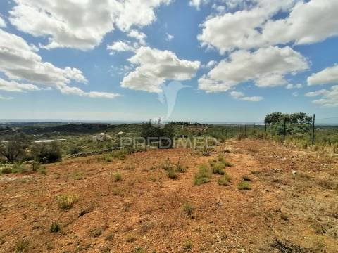 Terreno com vista mar