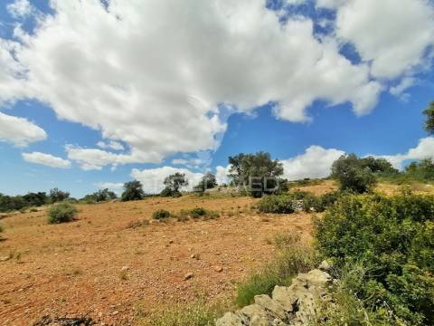 Terreno com vista mar