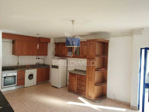 Apartamento t2 no centro de macedo de cavaleiros.