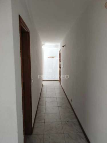 Apartamento t2 no centro de macedo de cavaleiros.