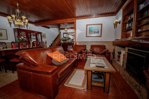 Moradia t3 v n famalicão