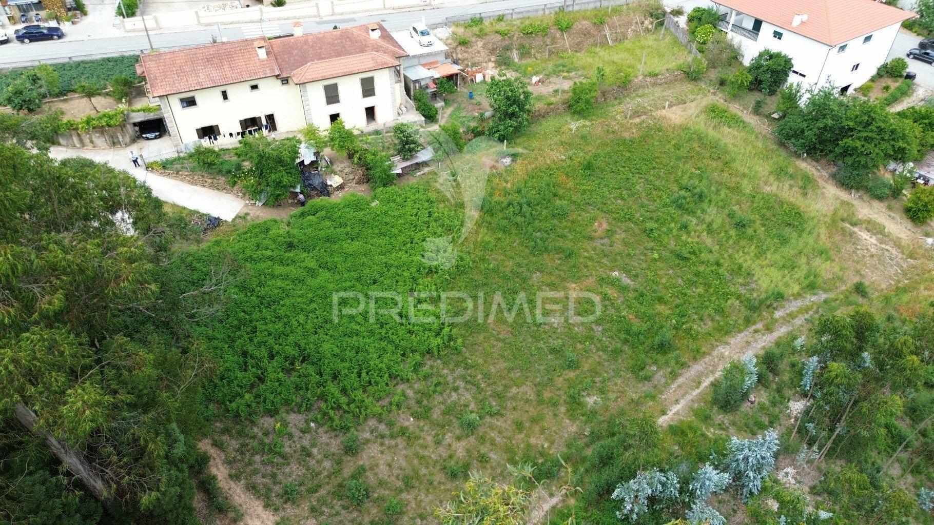 Terreno misto com 4150m2 em telões - amarante