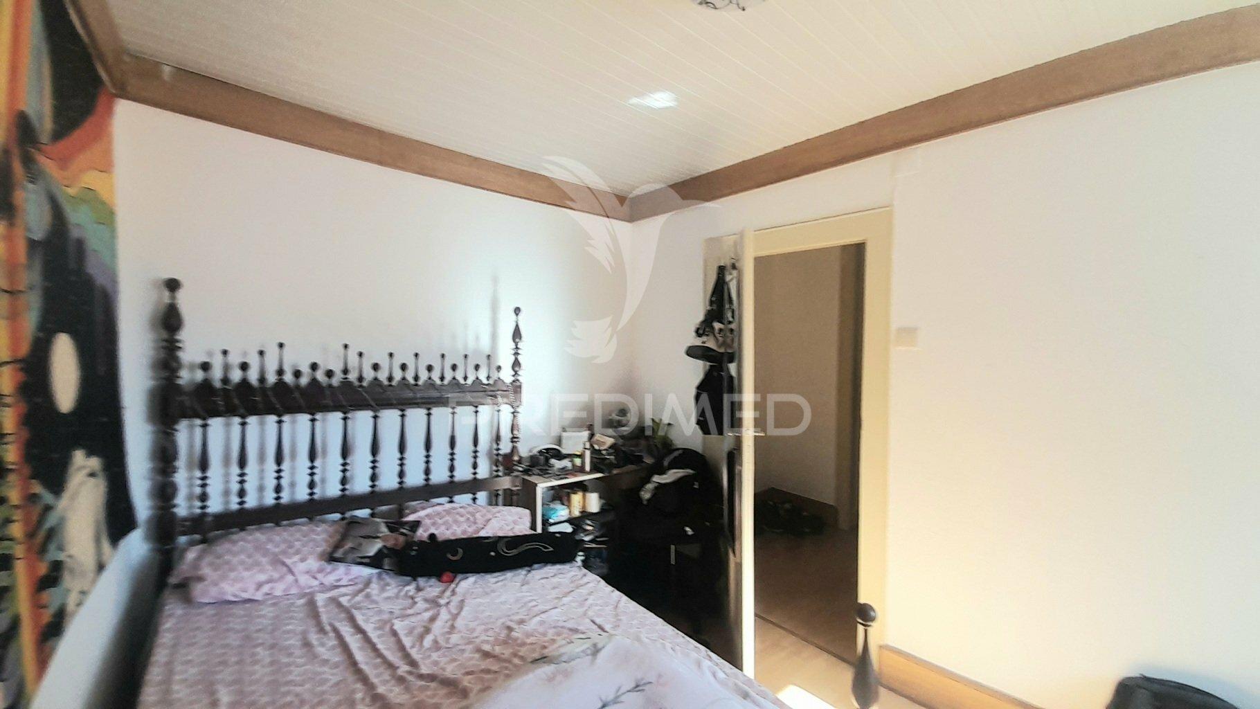 Apartamento t3 rua das rosas