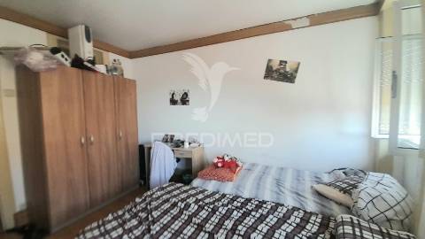 Apartamento t3 rua das rosas