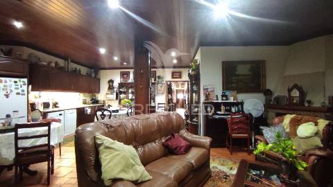 Moradia t3  em trigaches . beja